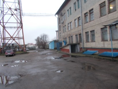 Київська обл., Броварський р-н, с-ще Баришівка, вул. Центральна, 1. Оренда – група приміщень у підвалі, загальною площею - 246,50 кв.м (В) 