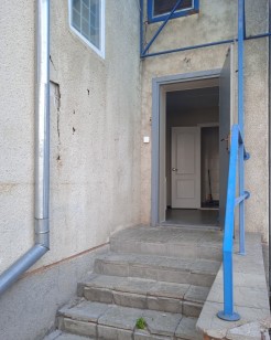 Київська обл., Вишгородський р-н, м. Славутич, просп. Незалежності, 3, літ. «А-2» Оренда – група приміщень на 1-му поверсі, загальною площею – 43,20 кв.м (В)