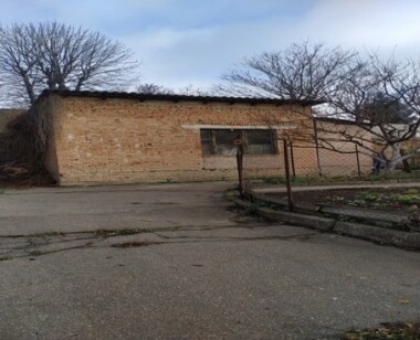 Кіровоградська обл., м. Кропивницький, вул. Шевченка, 17/20. Оренда – приміщення одноповерхової нежитлової будівлі площею 35,60 кв.м. (В)