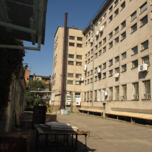 ДОВГОСТРОКОВА ОРЕНДА! Дніпропетровська обл., м. Дніпро, вул. Чернишевського, 27. Оренда – приміщення 4-го поверху площею 706,50 кв.м. (В)