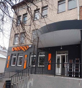 Полтавська обл., Миргородський р-н, м. Лохвиця, вулиця Перемоги, 7. Оренда – приміщення 3-го поверху загальною площею 170,20 кв.м. (В)