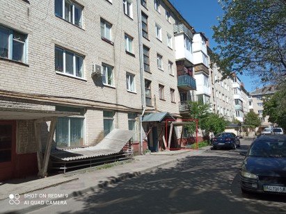 Волинська обл., м. Луцьк, вул. Львівська, 63. Оренда – приміщення 1-го поверху будівлі площею 52,50 кв.м.(В)