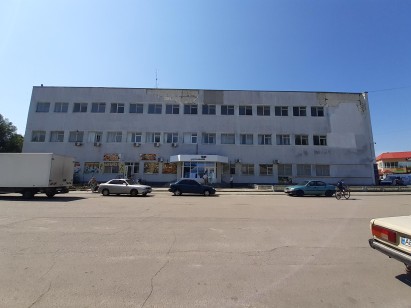 Довгострокова оренда! Дніпропетровська обл., с-ще Царичанка, вул. Театральна, 16. Оренда – приміщення 3-го поверху площею 1177,9 кв.м. (В) 