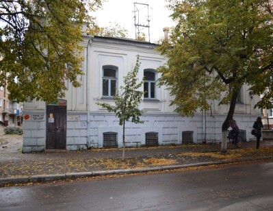 Полтавська обл., м. Лубни, вул. Григорія Тютюнника, буд. 11. Оренда – Будівля