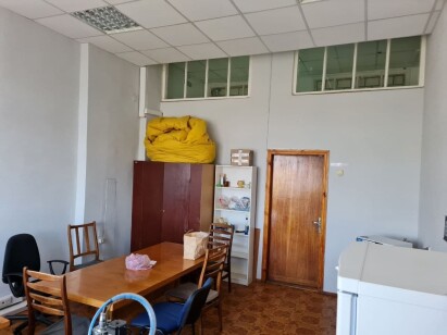 Харківська обл., м. Харків, вул. Конторська,14. Оренда – приміщення четвертого поверху, площею 25,9 кв.м. (В)