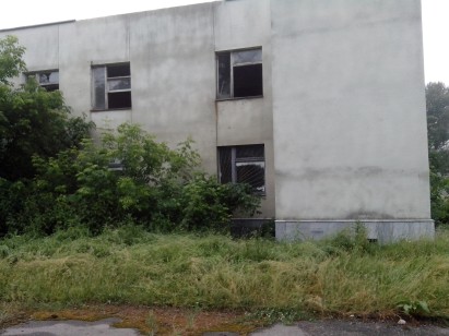 Полтавська обл., Кременчуцький р-н, с. Омельник, вул. Центральна, буд. 51б. Оренда – приміщення площею 66,00 кв.м. (В)