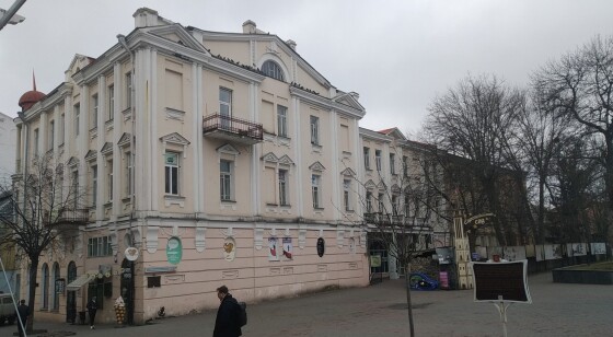 Вінницька обл., м. Вінниця, вул. М. Оводова, 22;    Оренда – приміщення 3-го поверху площею 33,1 кв.м. (В)