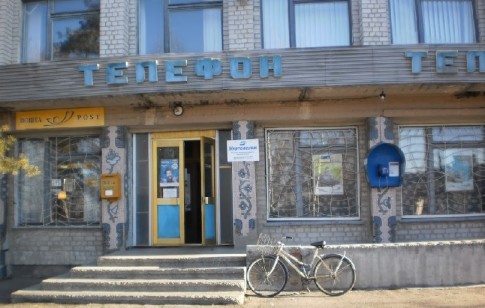 Полтавська обл., смт. Семенівка, вулиця Воїнів Інтернаціоналістів, 12/9. Оренда – приміщення 3-го поверху загальною площею 114,00 кв.м. (В)