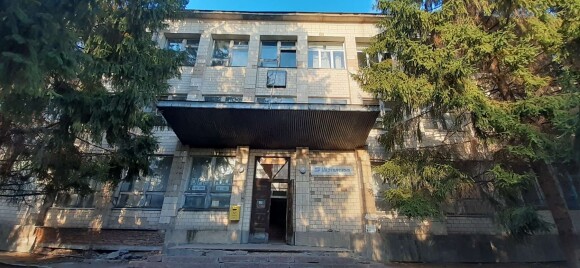 Кіровоградська обл., смт Вільшанка, вул. Миру, 44. Оренда – приміщення 2-го поверху площею 45,05 кв.м. (В)