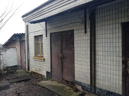 м. Вінниця, вул. Симона Петлюри, 15. Оренда – приміщення в будівлі складу площею 30,40 кв.м (В)