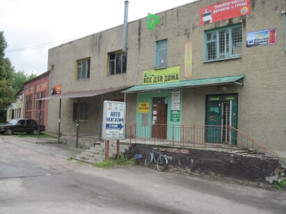 Чернігівська обл., м. Городня, вул. 1-го Травня, 48. Оренда приміщення 2 пов.