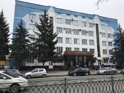 Рівненська обл., м. Рівне, вул. В. Чорновола, 1. Оренда – приміщення 5-го поверху загальною площею 331,7 кв.м. (В)