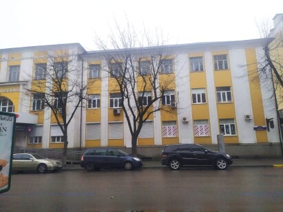 Полтавська обл., м. Кременчук, вул. Соборна, 17. Оренда – приміщення 1-го поверху площею 23,40 кв.м. (В)