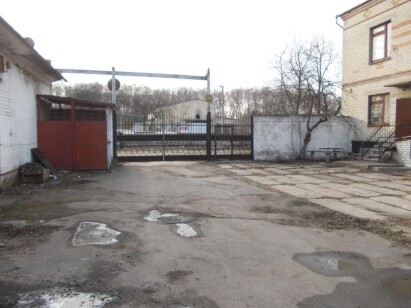 м. Чернігів, вул. Кільцева,11. Оренда – частина комплексу виробничих будівель площею 1339,7 кв.м (В)