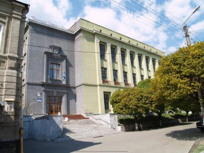 м.Харків, вул. Конторська,14. Оренда – приміщення 1-го та 2-го поверху площею 66,30 кв.м (П)