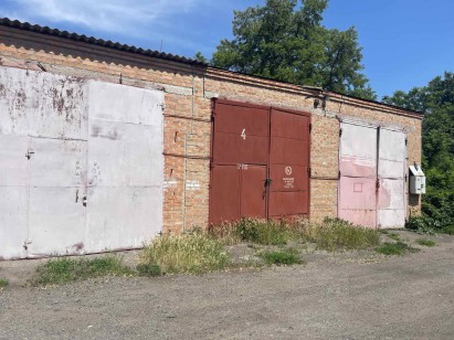 Полтавська обл., м. Решетилівка, вулиця Старокиївська, 2. Оренда – приміщення гаража загальною площею 77,60 кв.м. (В)