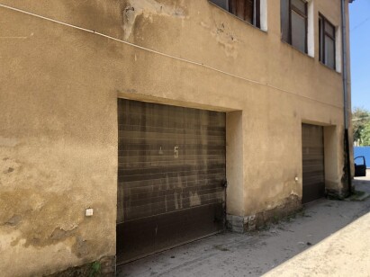 Івано-Франківська обл., м. Івано-Франківськ, вул. Ребета, 2                 Оренда – приміщення складу площею 70,2 кв.м. (В)