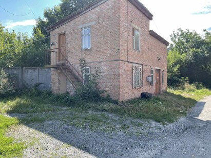 Полтавська обл., Миргородський р-н, м. Миргород, вулиця Гоголя, 96/9. Оренда – приміщення 2-го поверху загальною площею 22,20 кв.м. (В)