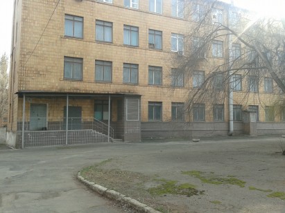 Дніпропетровська обл., м. Кривий Ріг, вул. Героїв АТО, 97. Оренда – група приміщень 1-го поверху площею 125,1 кв. м (В)