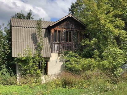 Львівська обл., смт. Підбуж, вул. Зелена, 17. Оренда – нежитлова будівля загальною площею 88,30 кв. м. (В)