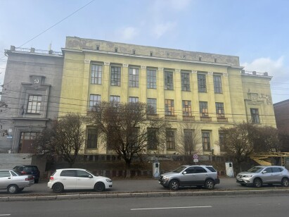 м.Харків, вул. Конторська,14 в. Оренда – приміщення 2-го поверху площею 25,7 кв.м (В)