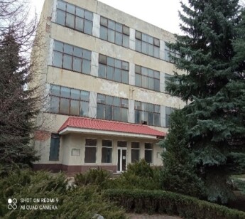 ДОВГОСТРОКОВА ОРЕНДА! Дніпропетровська обл., м. Дніпро, вул. Будівельників, буд. 34. Оренда – чотириповерхова будівля площею 6273,70 кв.м. (В)