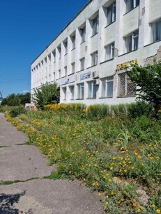 Сумська обл., м. Путивль, вул. Першотравнева, буд. 86. Оренда – офісні приміщення 1-го поверху площею 109,30 кв.м. (В)