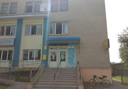 Львівська обл., м. Буськ, майдан Незалежності, 6;  Оренда – приміщення 2-го поверху площею 97,70 кв. м. (В)