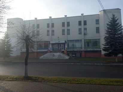 Волинська обл., м. Любомль, вул. Б. Хмельницького, 2. Оренда – приміщення 1-го поверху адмінбудівлі, площею 23,00 кв.м. (В)