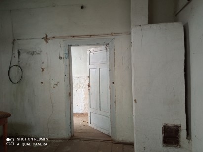 Волинська обл., Луцький р-н, с. Липне, вул. Незалежності, 32. Оренда – приміщення 1-го поверху площею 19,30 кв. м (В)