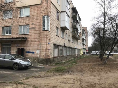 Волинська обл., м. Луцьк, вул. Гордіюк, 8. Оренда – приміщення 1-го поверху площею 196,30 кв.м. (В)