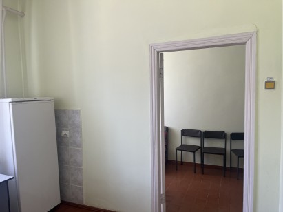 Рівненська обл., смт. Володимирець, вул. Поштова, 23. Оренда – група приміщень 2-поверху площею 44,30 кв.м. (В)