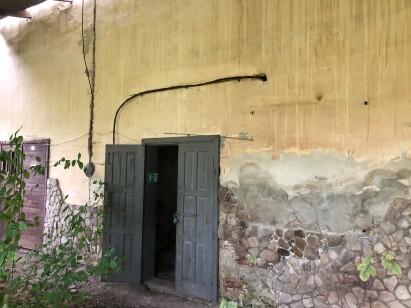 ДОВГОСТРОКОВА ОРЕНДА! Львівська обл., м. Дрогобич, вул. Самбірська, 81. Оренда – майновий комплекс площею 1118,80 кв. м. (В)