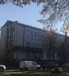 Рівненська обл., м. Рівне, вул. Соборна, 56. Оренда – приміщення 2 поверху, площею 120,8 м. кв. (В)