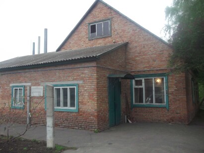 Полтавська обл., м. Миргород, вул. Раскової, буд. 28. Оренда – Будівля площею 114,4 кв.м. (В)