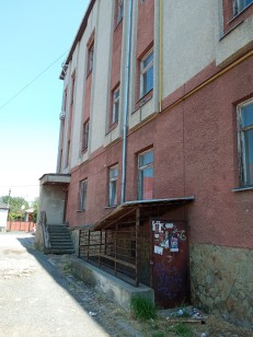 Закарпатська обл., м. Мукачево, вул. І.Зріні, 115. Оренда – приміщення 2 – го поверху площею 257,1 кв.м. (В)