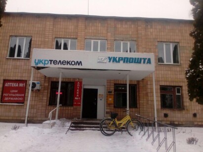 Чернігівська обл., смт. Срібне, вул. Миру, 33. Оренда – приміщення 2-го поверху площею 18,3 кв.м. (В)