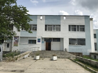 Рівненська обл., м. Вараш, м-н Незалежності, 4. Оренда – приміщення 2 поверху площею 186 кв.м. (В)