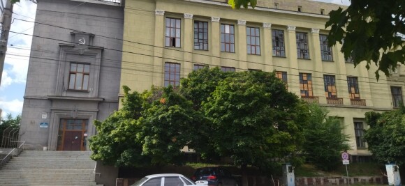 м.Харків, вул. Конторська,14. Оренда – приміщення 2-го поверху площею 14,8 кв.м (В)