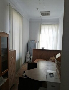 Тернопільська обл., м. Чортків, вул. Степана Бандери, 38. Оренда – приміщення 2-го поверху площею 63,80 кв.м (В) 