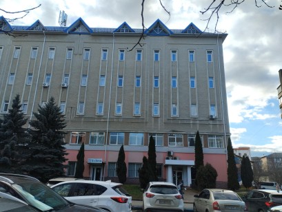  Івано-Франківська обл., Івано-Франківський р-н, м.Івано-Франківськ, вул. Ак.Сахарова, 32. Оренда – приміщення 1-го поверху, площею 58,7 м.кв. (В)