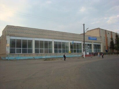 Вінницька обл., м. Іллінці, вул. Соборна, 29. Оренда – приміщення 1-го поверху